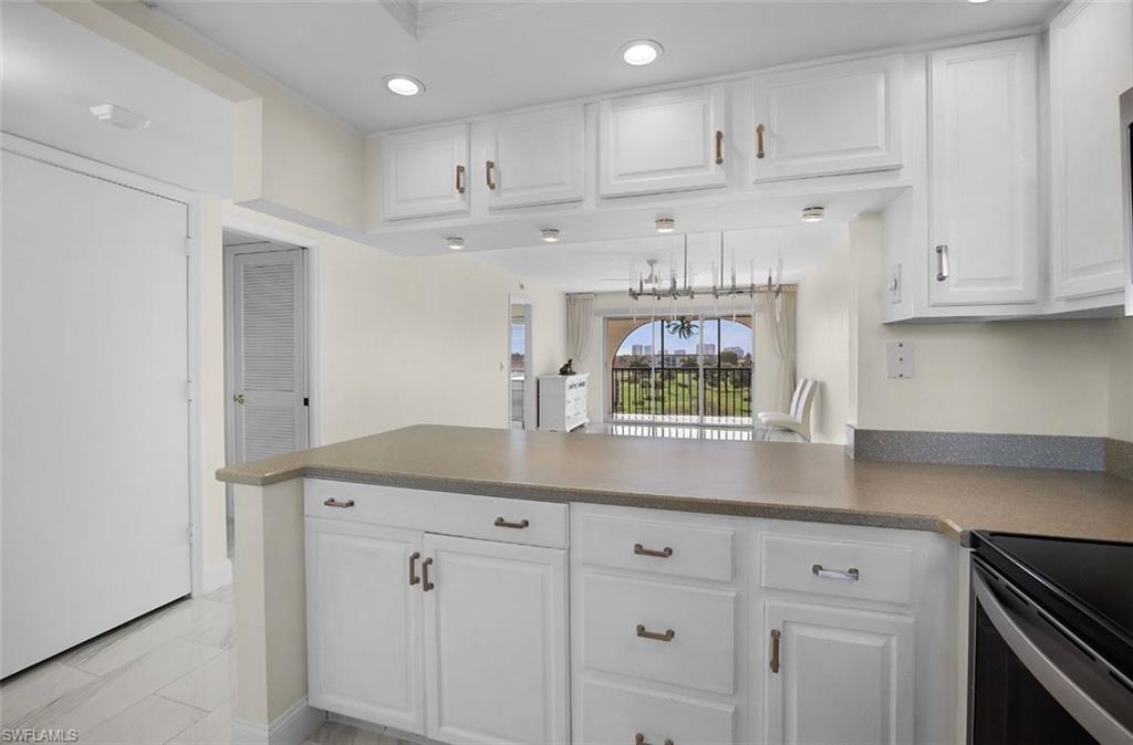 37 High Point Circle East, Unit 602 Naples, FL 34103 - Photo 13 of 30