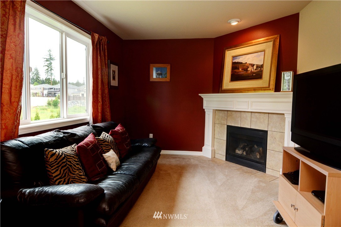 21407 42 Avenue Southeast Bothell, WA 98021 - Photo 15 of 25