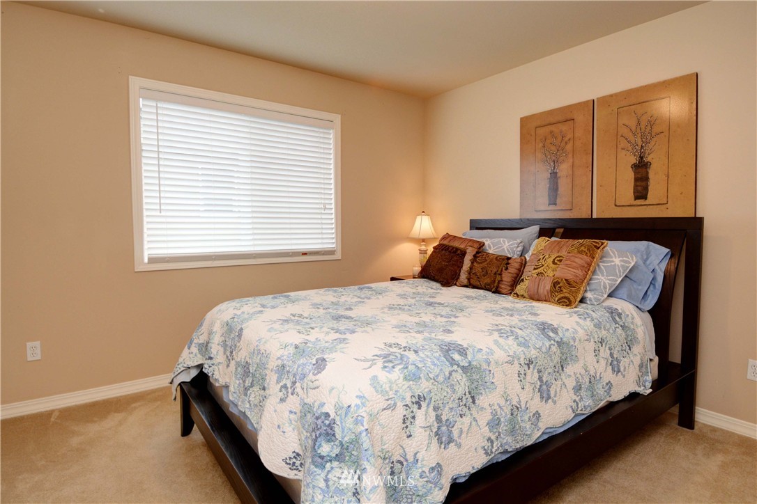21407 42 Avenue Southeast Bothell, WA 98021 - Photo 20 of 25