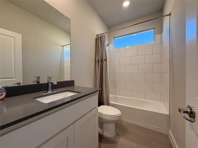 $2,350 | 11512 Harp Lane, Fort Worth, TX 76052