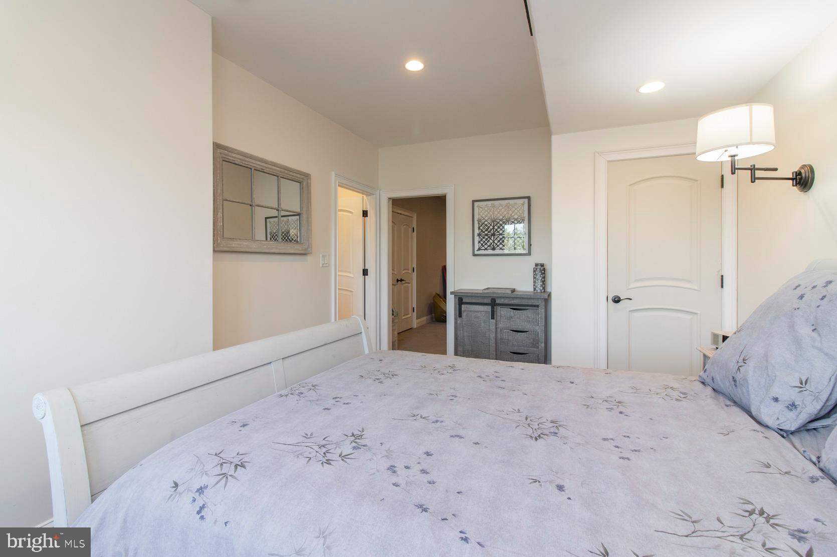 7131 Stump Road Pipersville, PA 18947 - Photo 64 of 76 Guest Suite