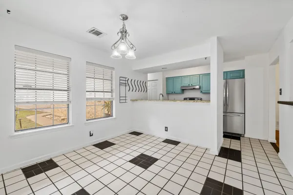 $2,200 | 805 Sabinas Court, Georgetown, TX 78628