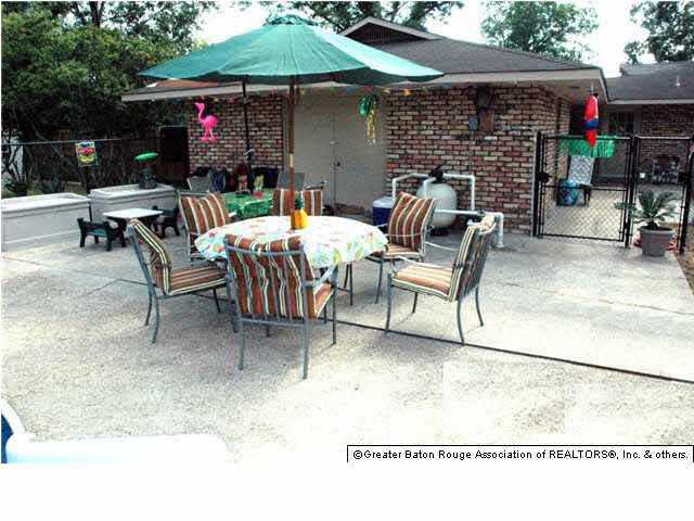 14072 Roddy Road Gonzales, LA 70737 - Photo 7 of 9 Gallery Image 7