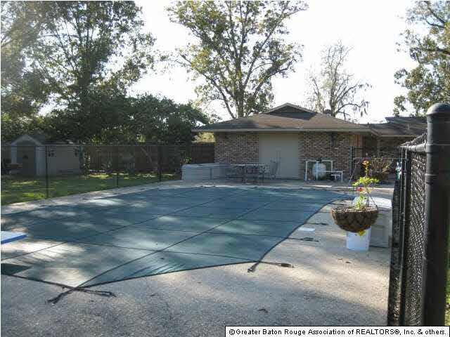 14072 Roddy Road Gonzales, LA 70737 - Photo 8 of 9 Gallery Image 8
