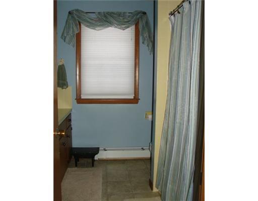 160 South Pond Road Winslow, ME 04901 - Photo 10 of 16 Bathroom.