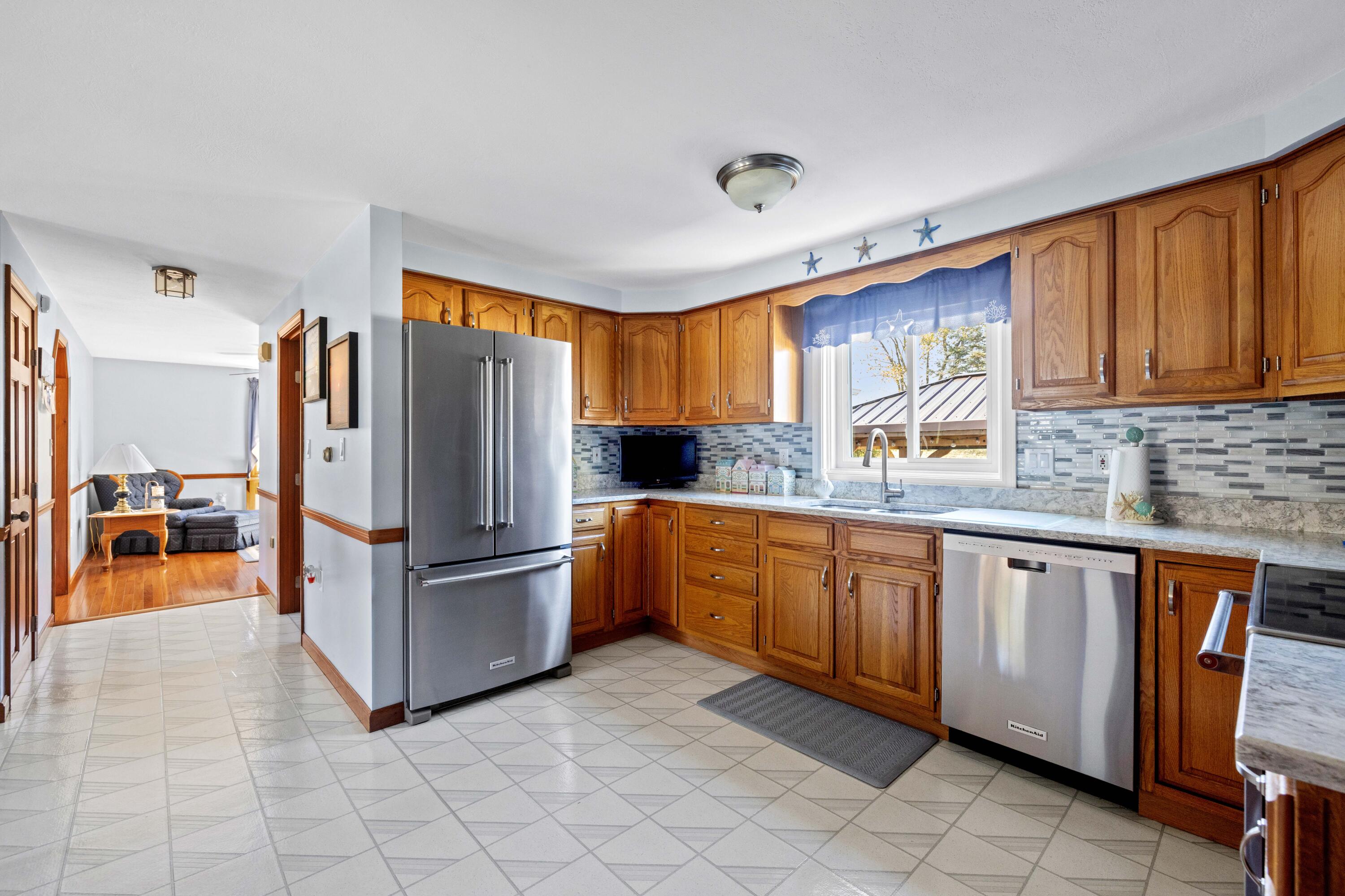 8 Indian Ridge Drive Biddeford, ME 04005 - Photo 15 of 47 Stainless Appliances