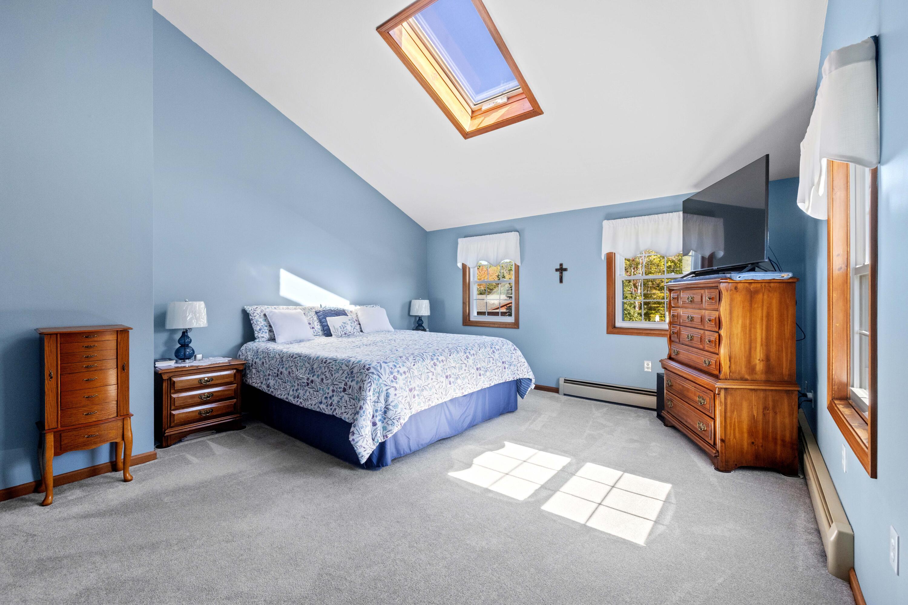 8 Indian Ridge Drive Biddeford, ME 04005 - Photo 28 of 47 Large Master Bedroom