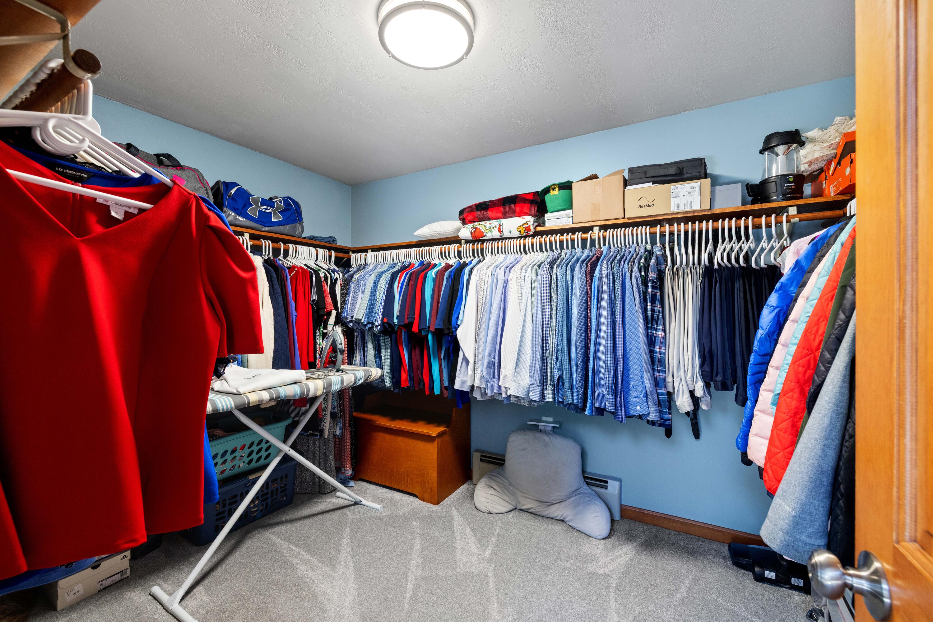 8 Indian Ridge Drive Biddeford, ME 04005 - Photo 32 of 47 MB walk closet