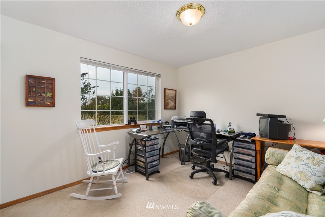 91 South Welcome Slough Road Cathlamet, WA 98612 - Photo 14 of 36 Gallery Image 14