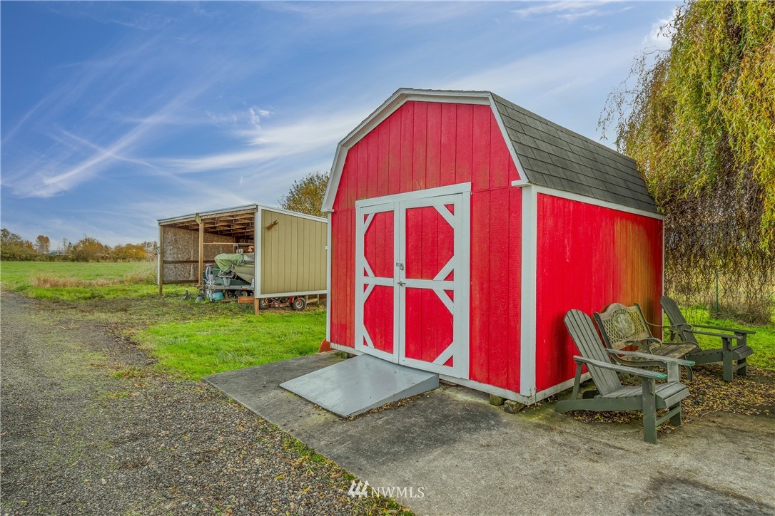 91 South Welcome Slough Road Cathlamet, WA 98612 - Photo 30 of 36 Gallery Image 30