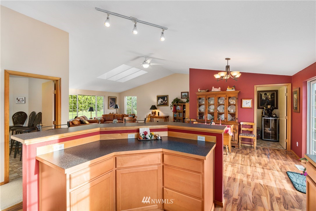 91 South Welcome Slough Road Cathlamet, WA 98612 - Photo 8 of 36 Gallery Image 8
