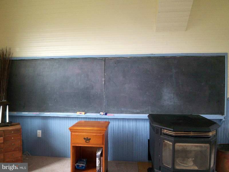 4530 Highland Ridge Road Berkeley Springs, WV 25411 - Photo 21 of 30 Chalkboard