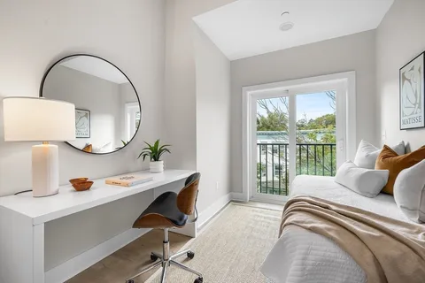 $914,999 | 115 Thurston Street, Unit G, Somerville, MA 02145