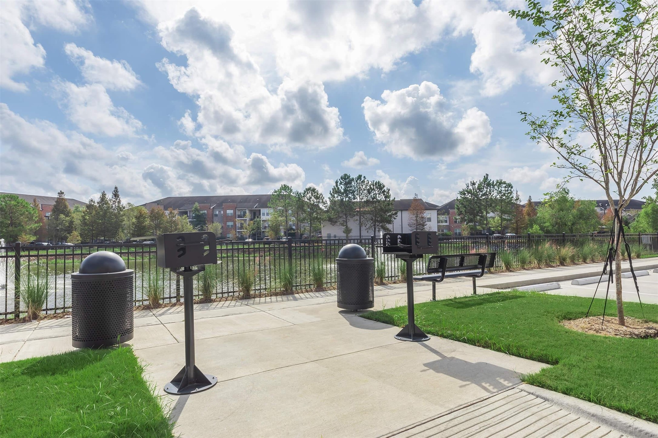 11777 Nicholson Drive Baton Rouge, LA 70810 - Photo 11 of 24 a garden view with a fountain
