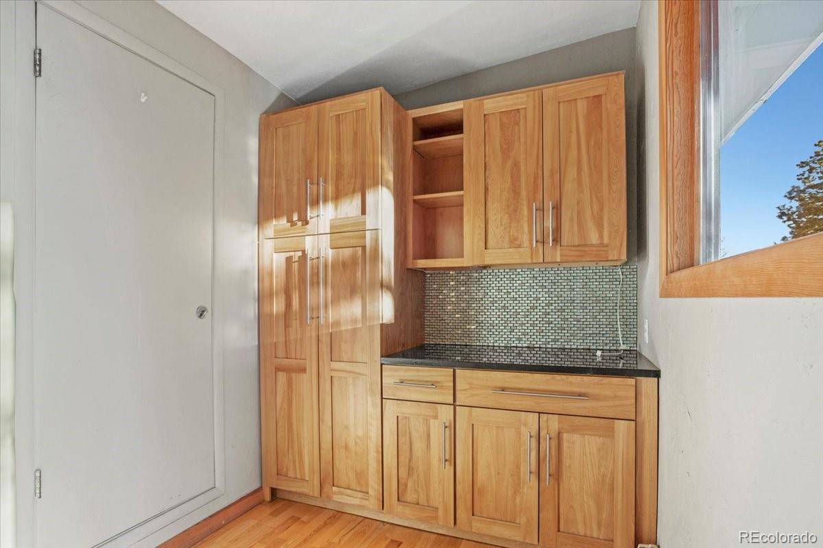 428 North Perry Park Road Sedalia, CO 80135 - Photo 6 of 38 Gallery Image 6