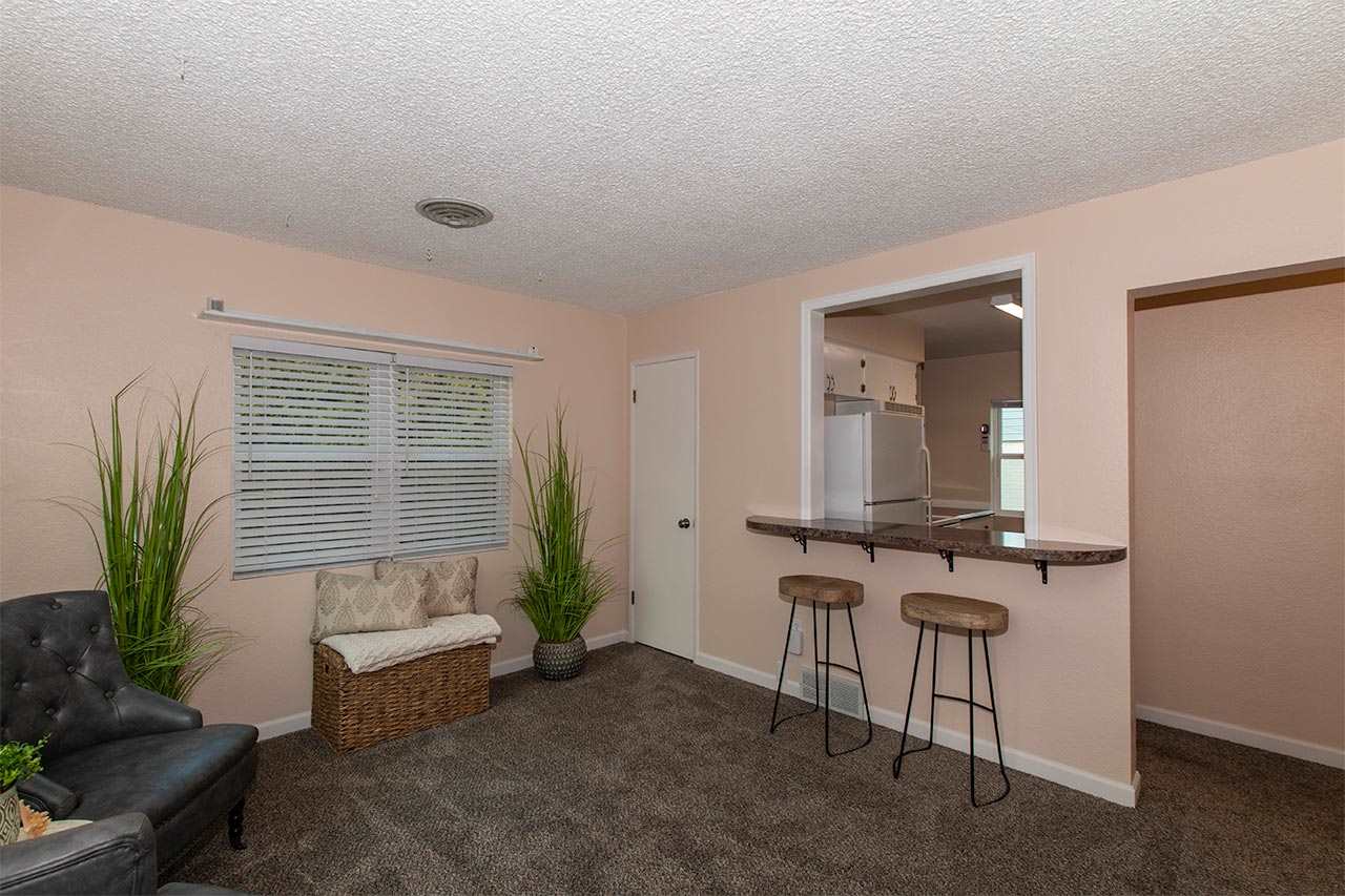 4424 North Best Road Spokane Valley, WA 99216 - Photo 5 of 20