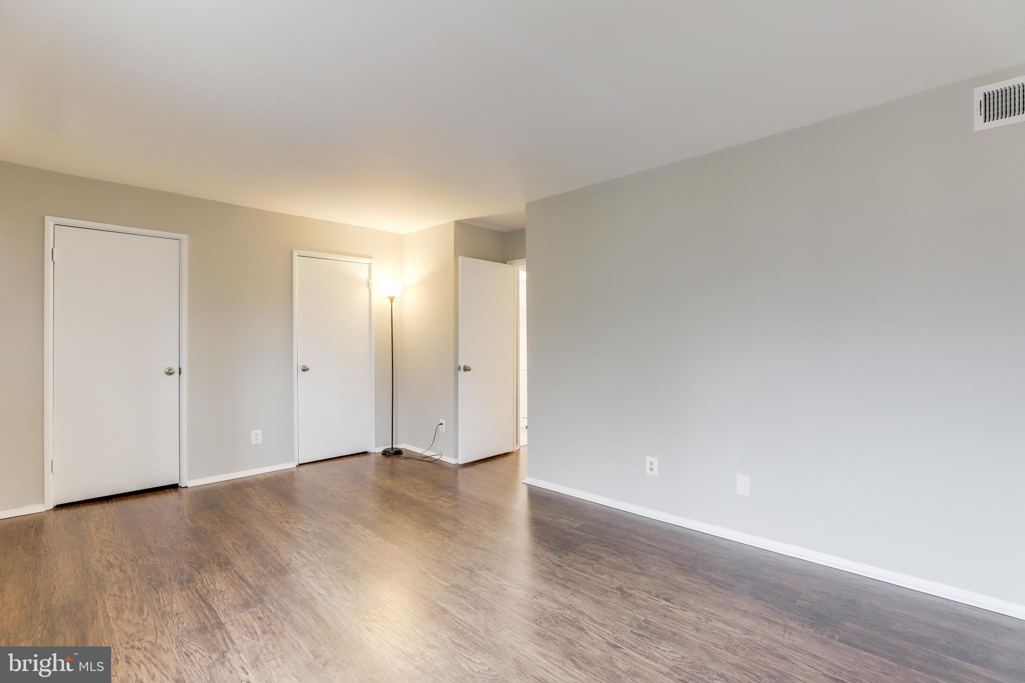 2901 Charing Cross Road, Unit 13 Falls Church, VA 22042 - Photo 19 of 33