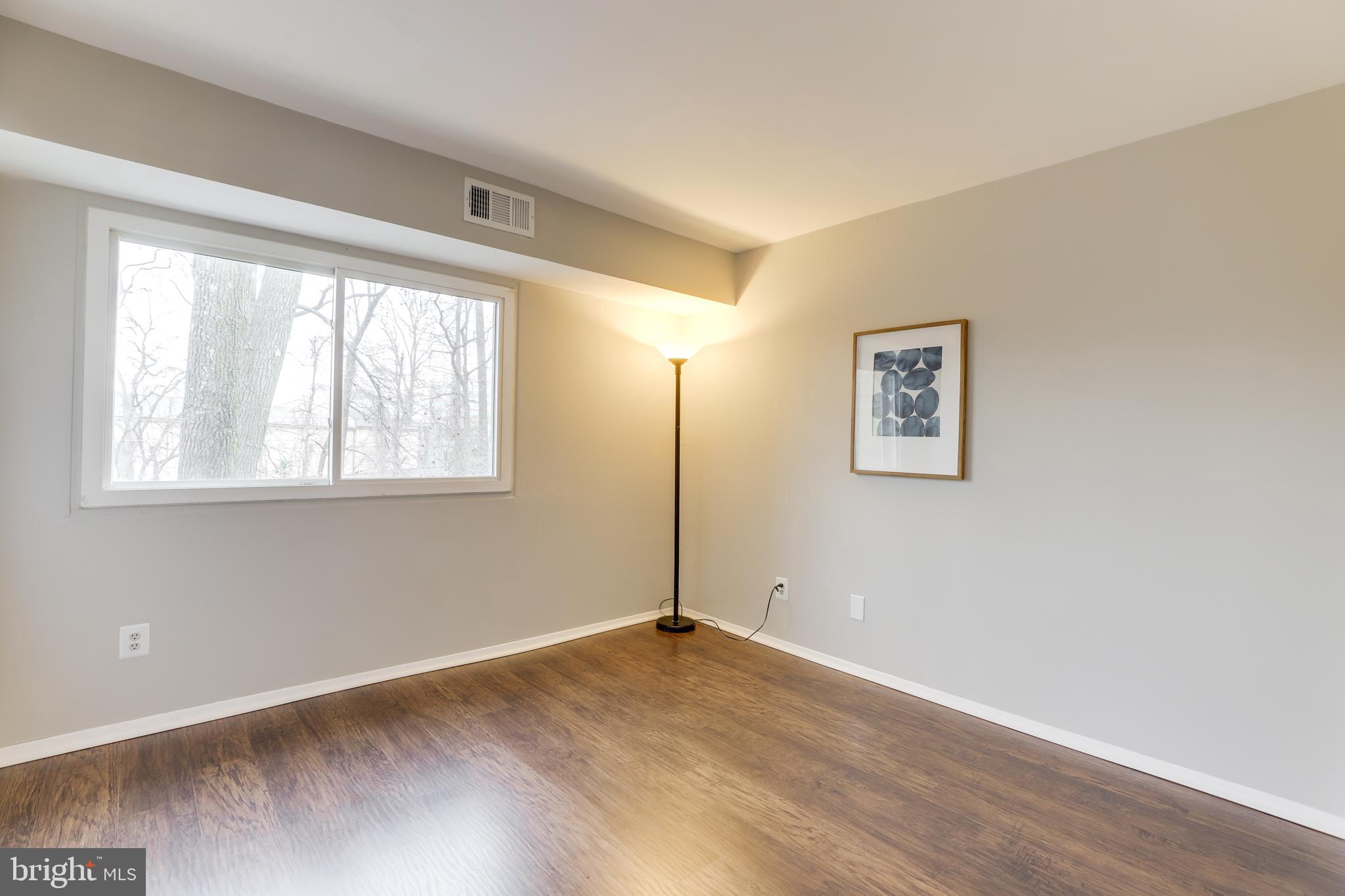 2901 Charing Cross Road, Unit 13 Falls Church, VA 22042 - Photo 22 of 33