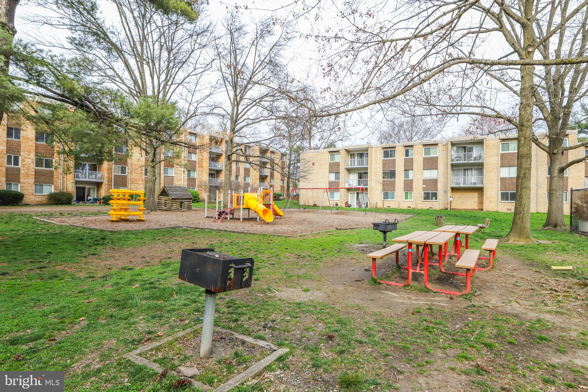 2901 Charing Cross Road, Unit 13 Falls Church, VA 22042 - Photo 32 of 33