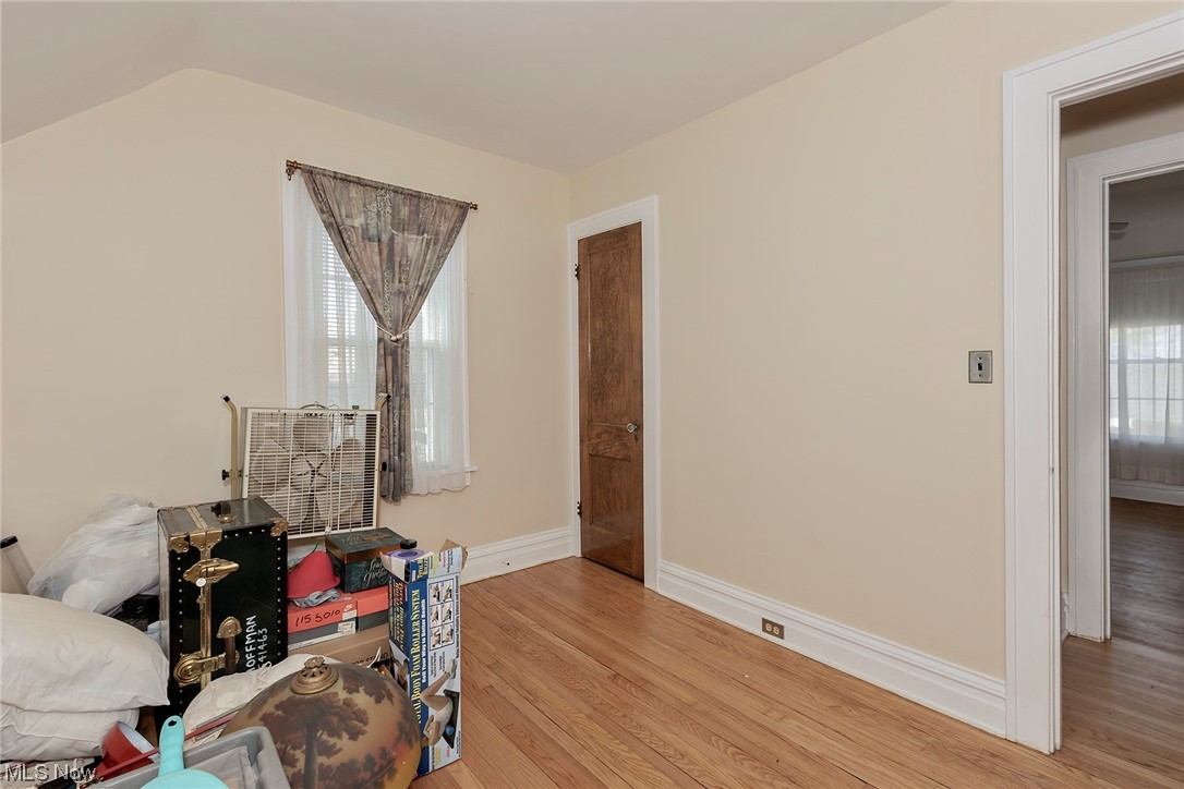 1419 Avondale Road South Euclid, OH 44121 - Photo 22 of 27