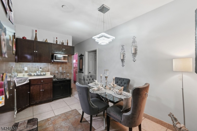 521 Maple Avenue Elizabeth, NJ 07202 - Photo 12 of 41