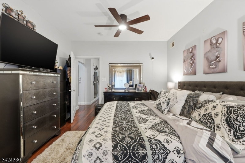 521 Maple Avenue Elizabeth, NJ 07202 - Photo 15 of 41