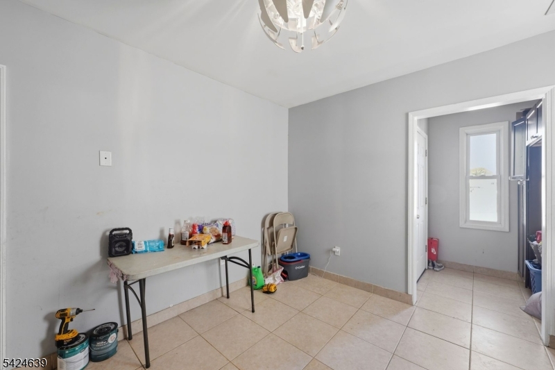 521 Maple Avenue Elizabeth, NJ 07202 - Photo 32 of 41