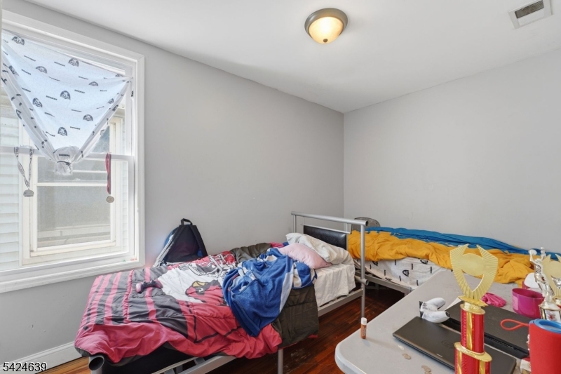 521 Maple Avenue Elizabeth, NJ 07202 - Photo 36 of 41