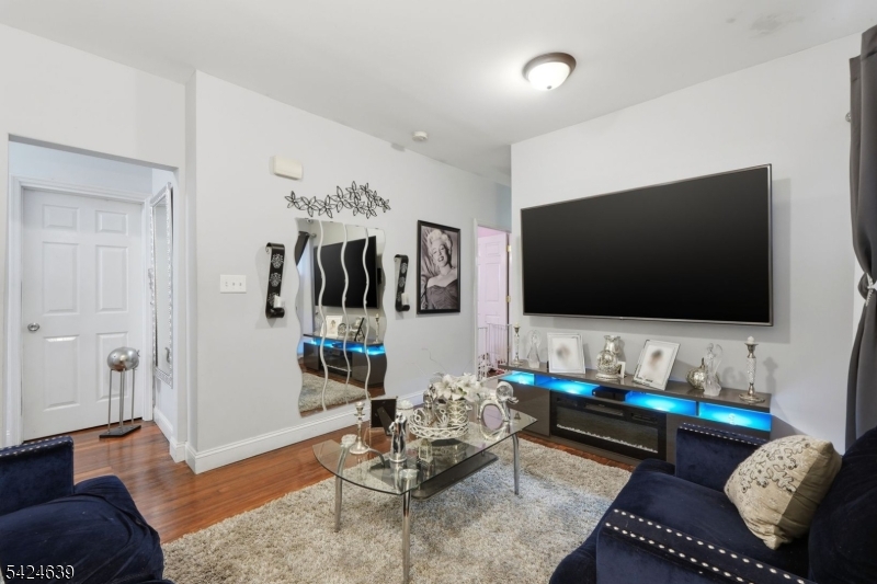 521 Maple Avenue Elizabeth, NJ 07202 - Photo 7 of 41