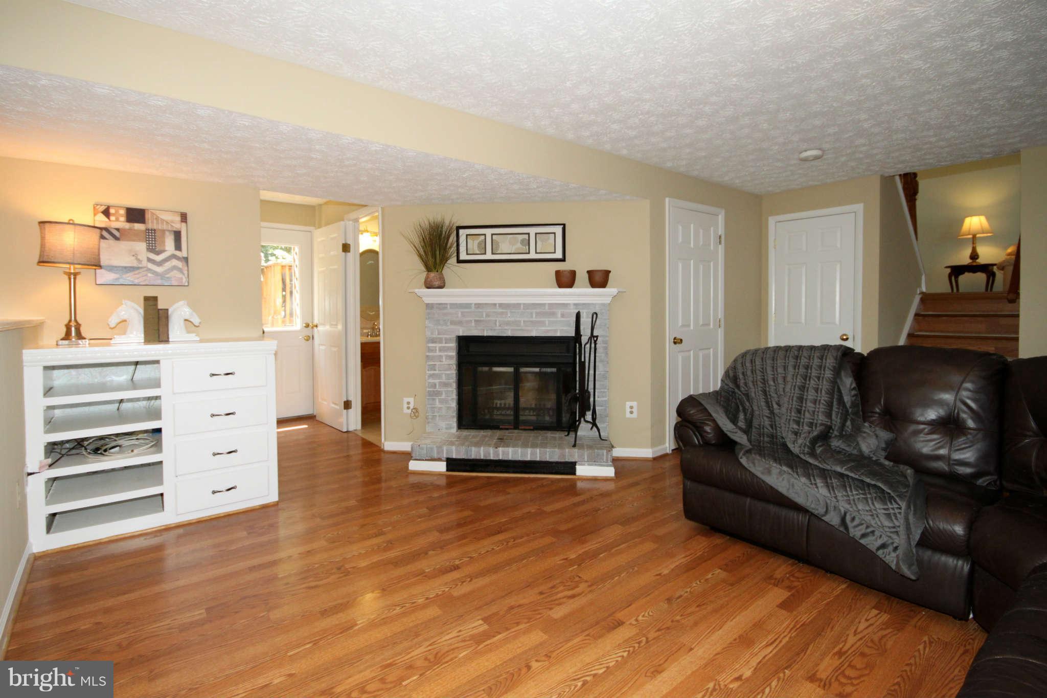 8279 Deep Valley Court Springfield, VA 22153 - Photo 14 of 29 Family Room