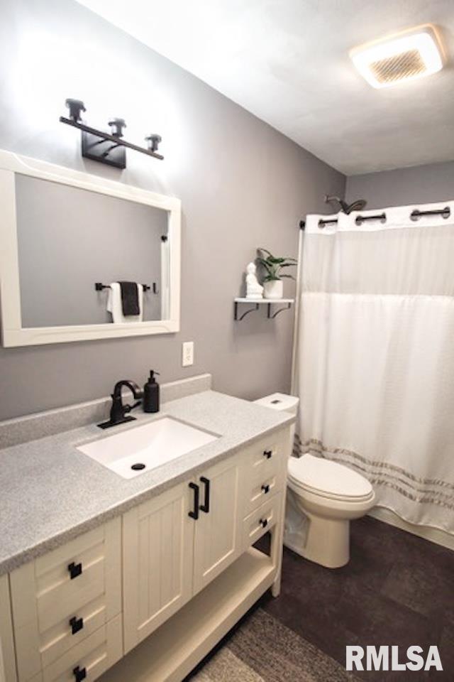 1453 Lakeview Road North Dahinda, IL 61428 - Photo 24 of 42 Gallery Image 24