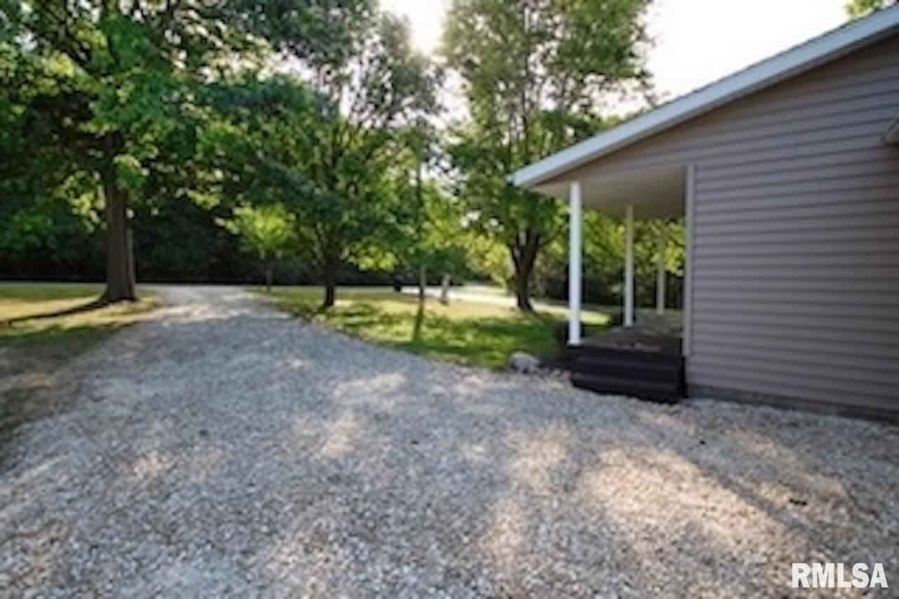 1453 Lakeview Road North Dahinda, IL 61428 - Photo 40 of 42 Gallery Image 40