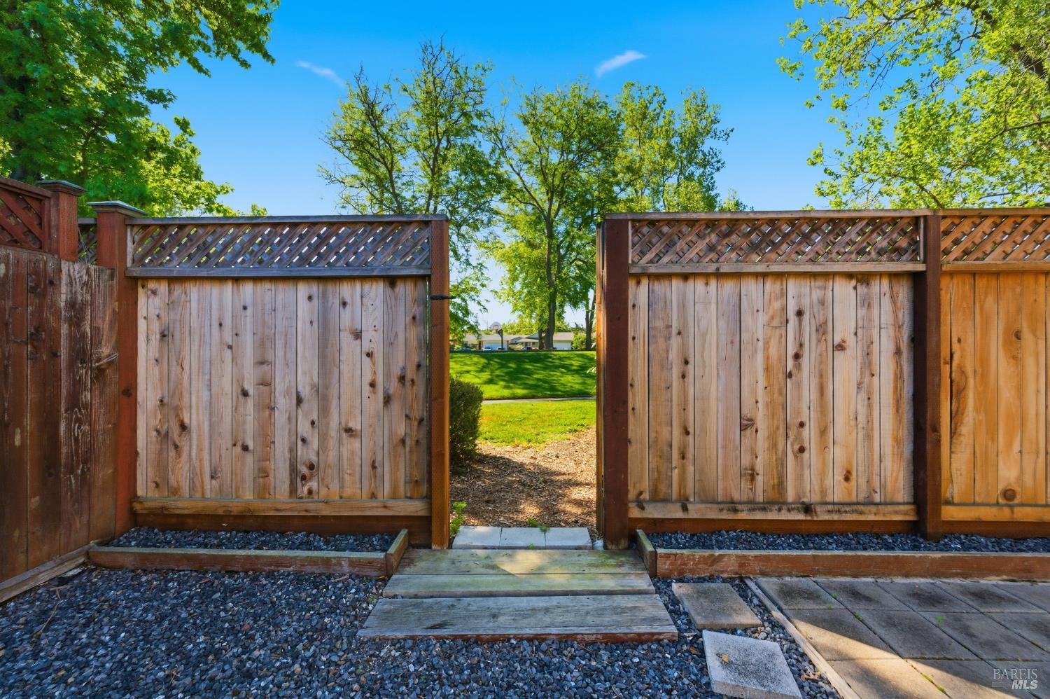 2446 Micawber Lane Santa Rosa, CA 95401 - Photo 21 of 34