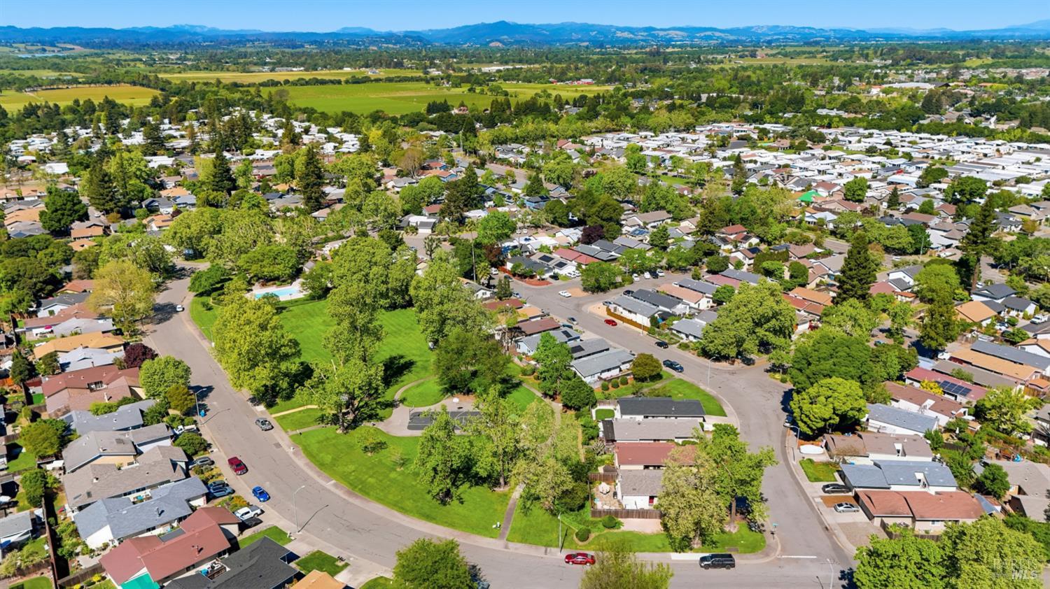 2446 Micawber Lane Santa Rosa, CA 95401 - Photo 29 of 34