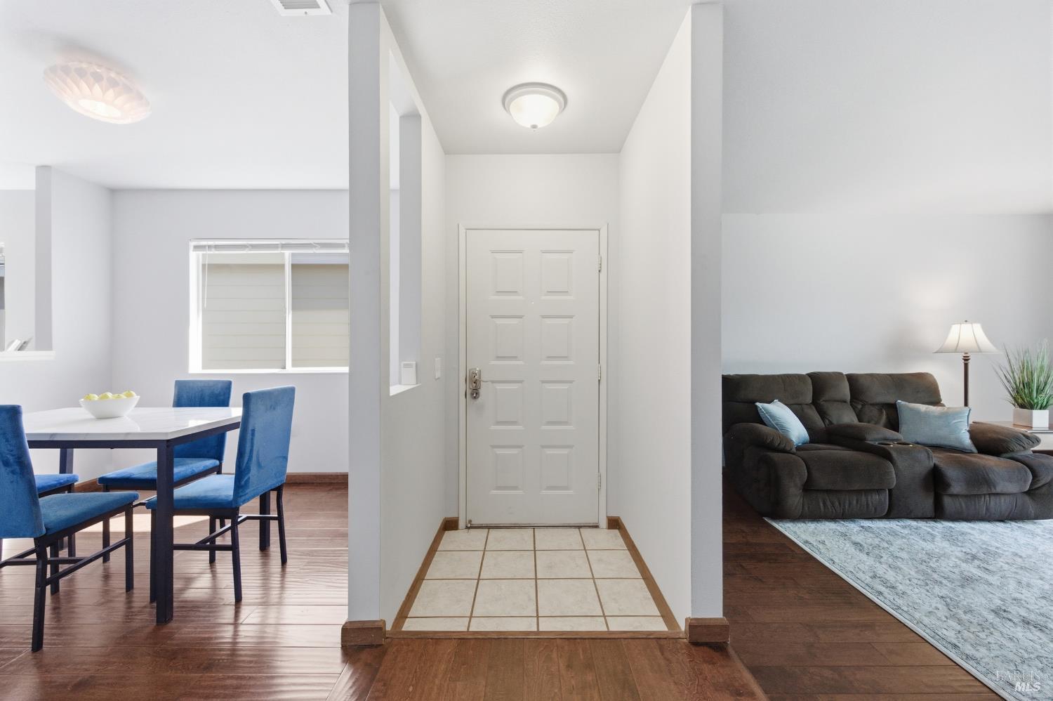 2446 Micawber Lane Santa Rosa, CA 95401 - Photo 5 of 34