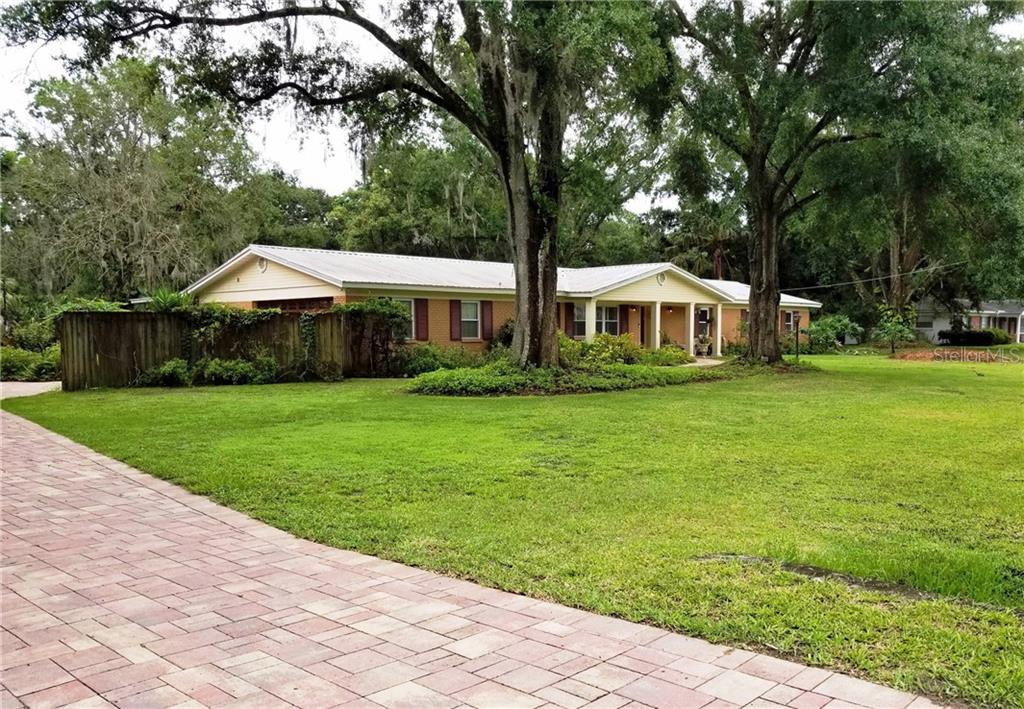 601 Ronele Drive Brandon, FL 33511 - Photo 1 of 1 Exterior front with pavered drive
