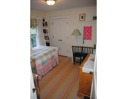 6 Durant Road Wellesley, MA 02482 - Photo 13 of 27
