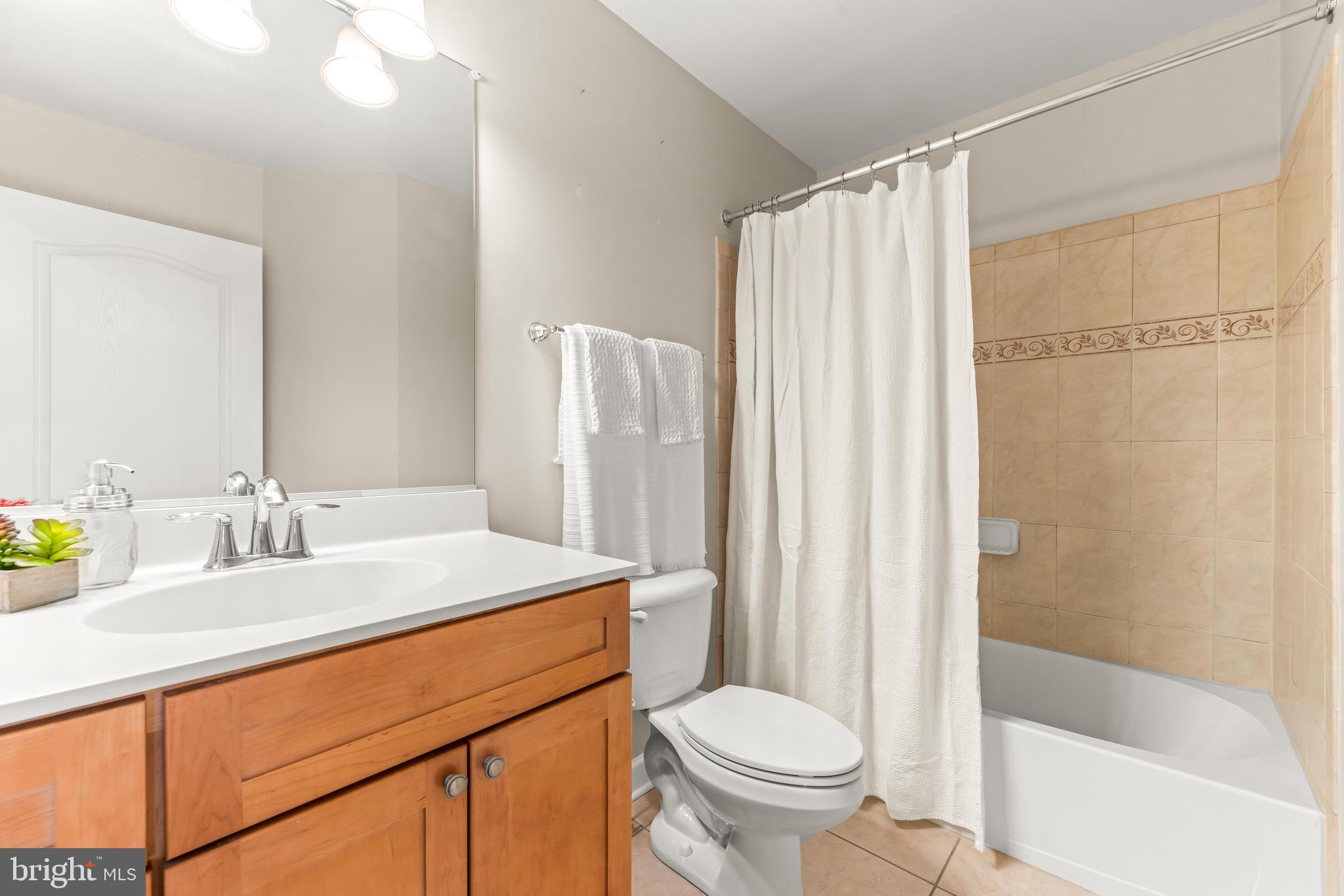 1502 Stack Street Baltimore, MD 21230 - Photo 26 of 46 3rd level full bath