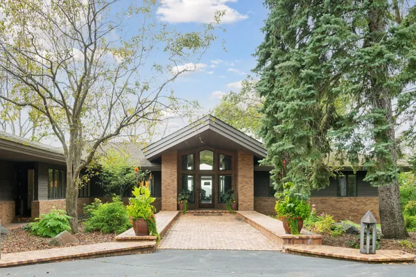 $3,500,000 | 4245 Bayside Road, Orono, MN 55359