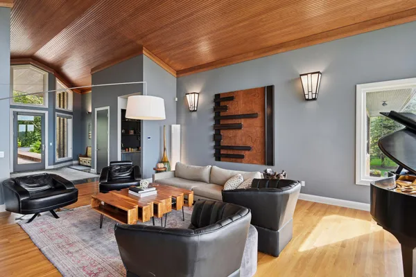 $3,500,000 | 4245 Bayside Road, Orono, MN 55359