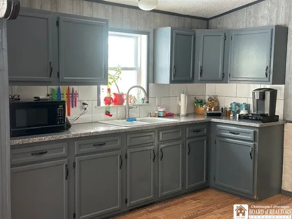 $325,000 | 13170 Transit Line Road, Concord, NY 14141