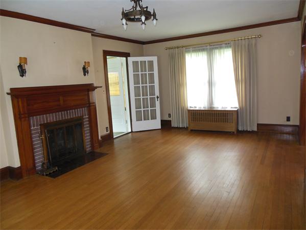 210 Atwater Road Springfield, MA 01107 - Photo 17 of 30 Gallery Image 17