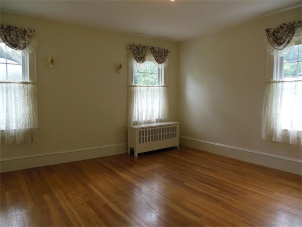 210 Atwater Road Springfield, MA 01107 - Photo 22 of 30 Gallery Image 22