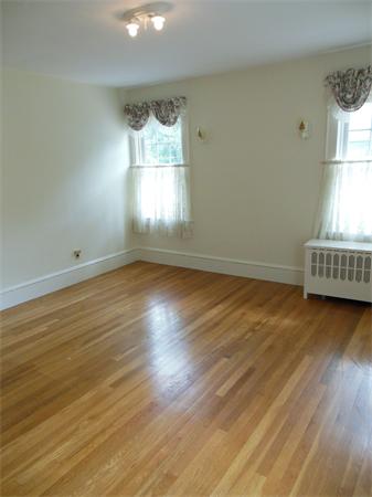 210 Atwater Road Springfield, MA 01107 - Photo 23 of 30 Gallery Image 23