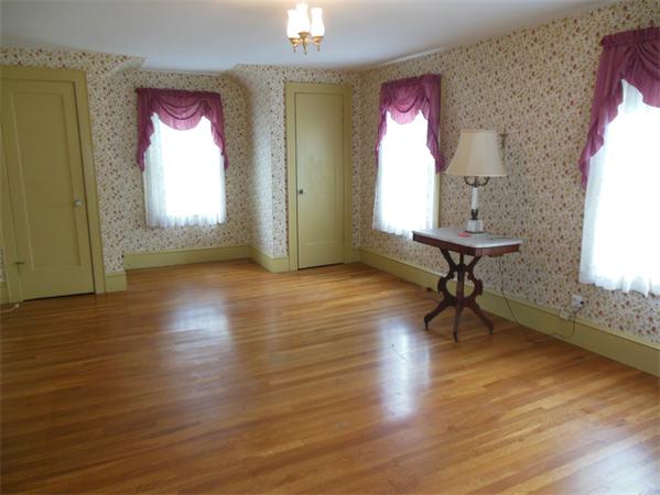210 Atwater Road Springfield, MA 01107 - Photo 26 of 30 Gallery Image 26