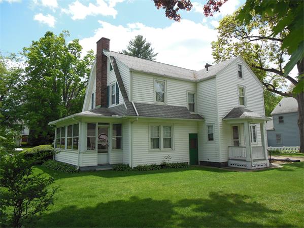 210 Atwater Road Springfield, MA 01107 - Photo 6 of 30 Gallery Image 6