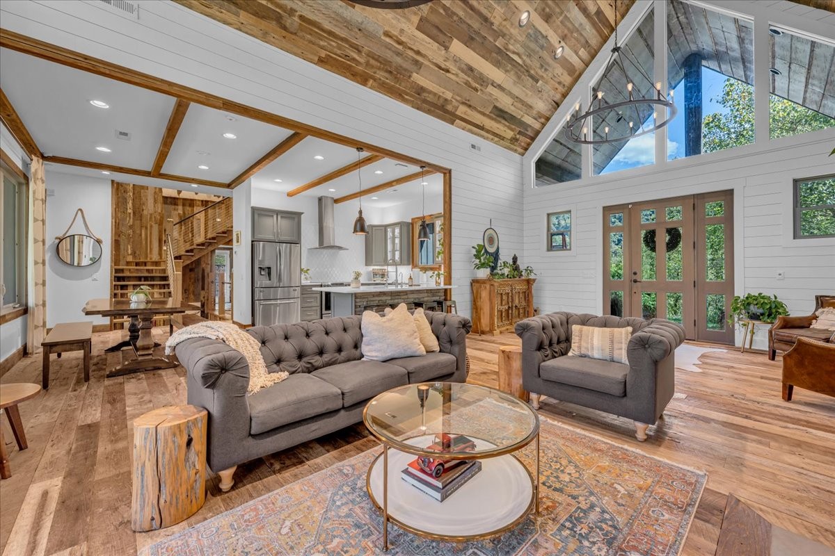 317 Little Creek Road Pleasant Shade, TN 37145 - Photo 17 of 88