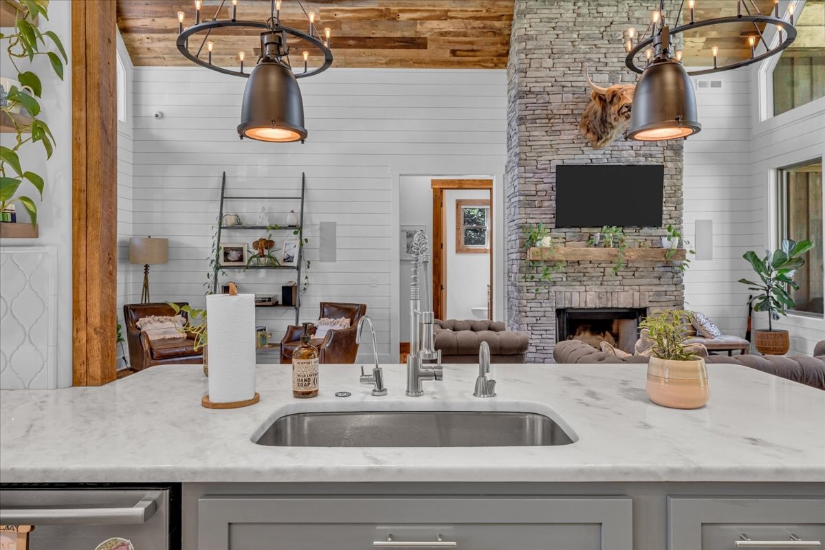 317 Little Creek Road Pleasant Shade, TN 37145 - Photo 26 of 88