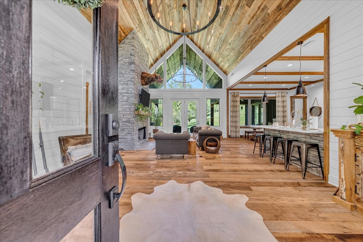 317 Little Creek Road Pleasant Shade, TN 37145 - Photo 10 of 88