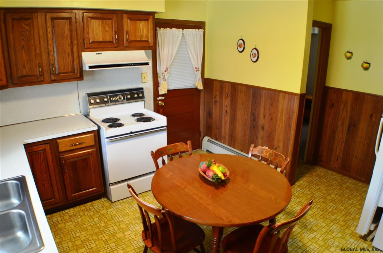 167 Mariaville Road Rotterdam, NY 12306 - Photo 3 of 15 Photo 3